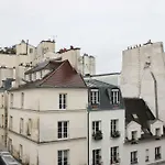 Bright T2 - Near Place De La Bastille