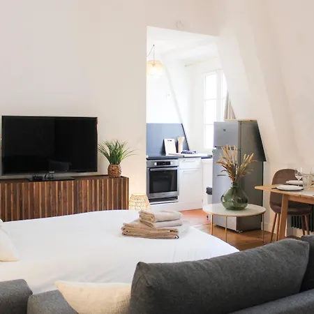 Bright T2 - Near Place De La Bastille Appartamento Parigi